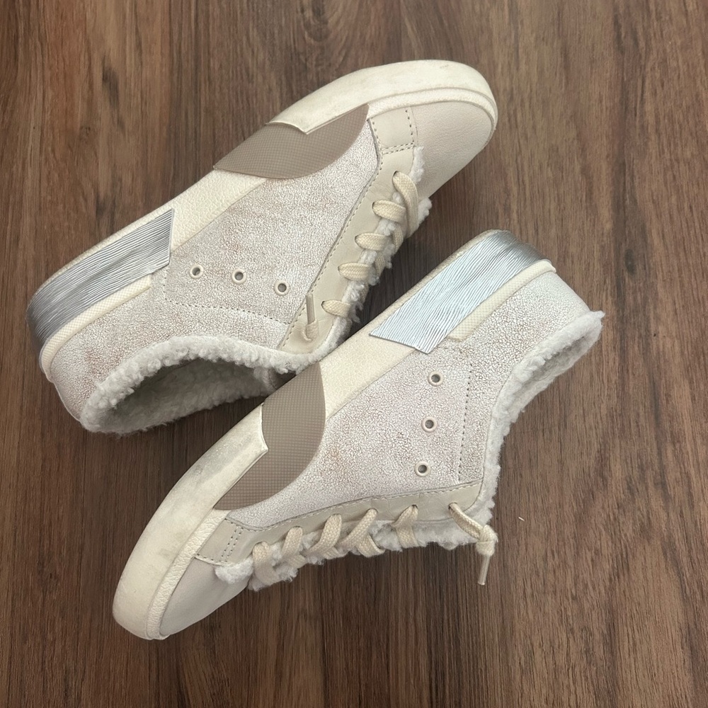 Dolce Vita low back sneakers!